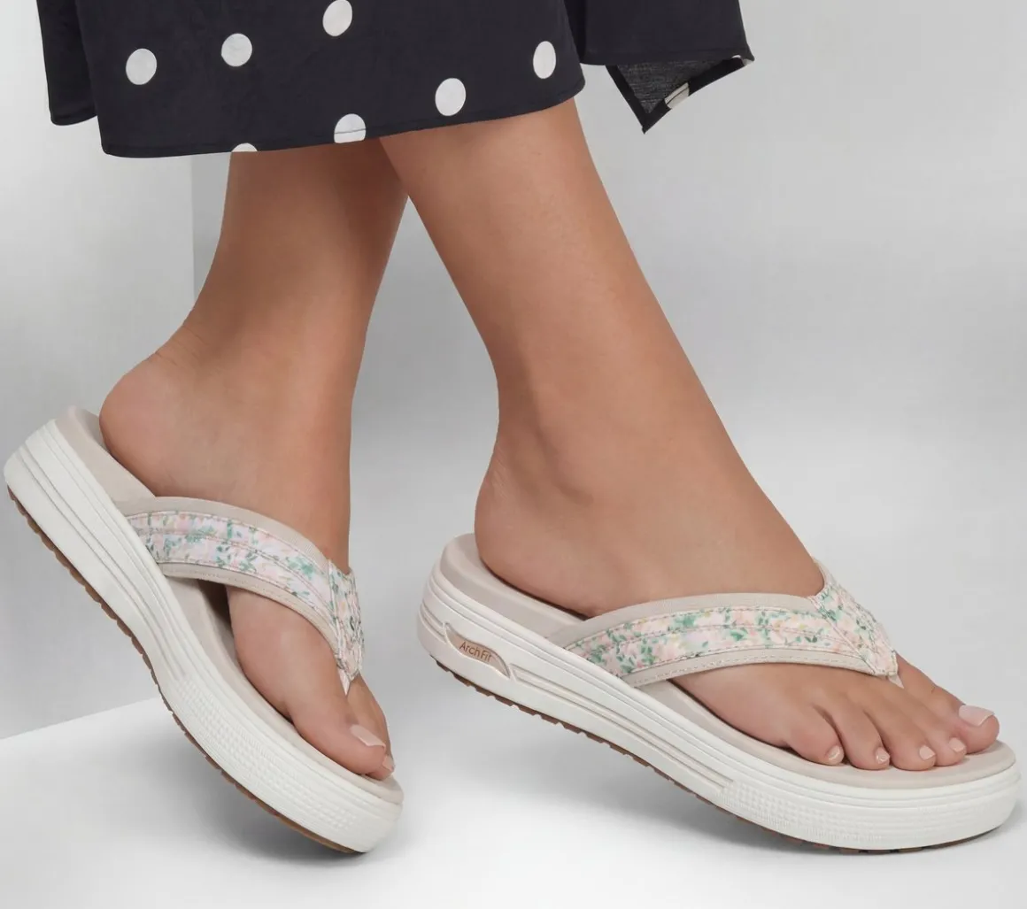 Arch Fit Arcade Sandal - Flora Friends