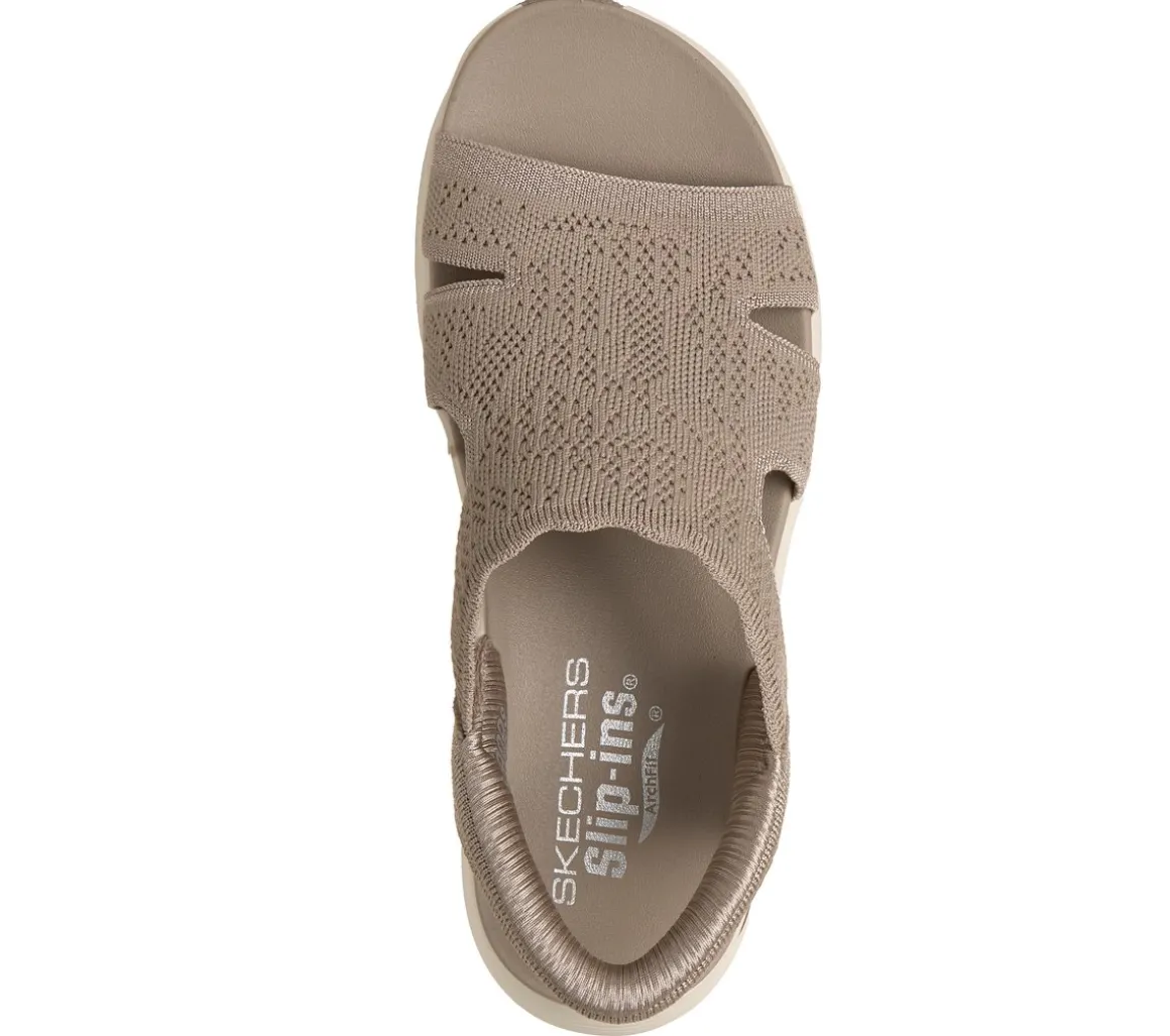 Skechers Slip-ins: Arch Fit 2.0 Sandal - Best Match