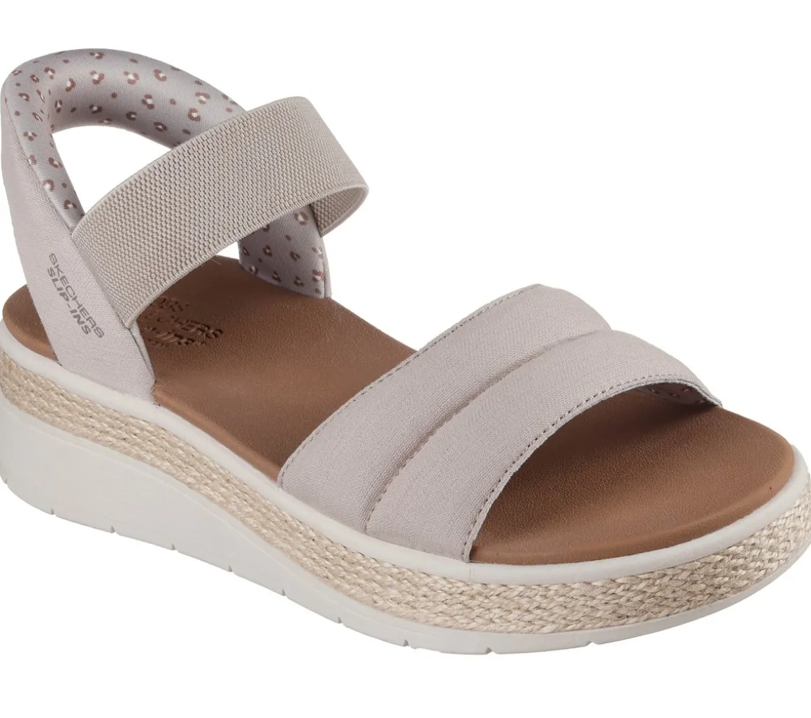 Skechers Slip-ins: BOBS Sun Ray