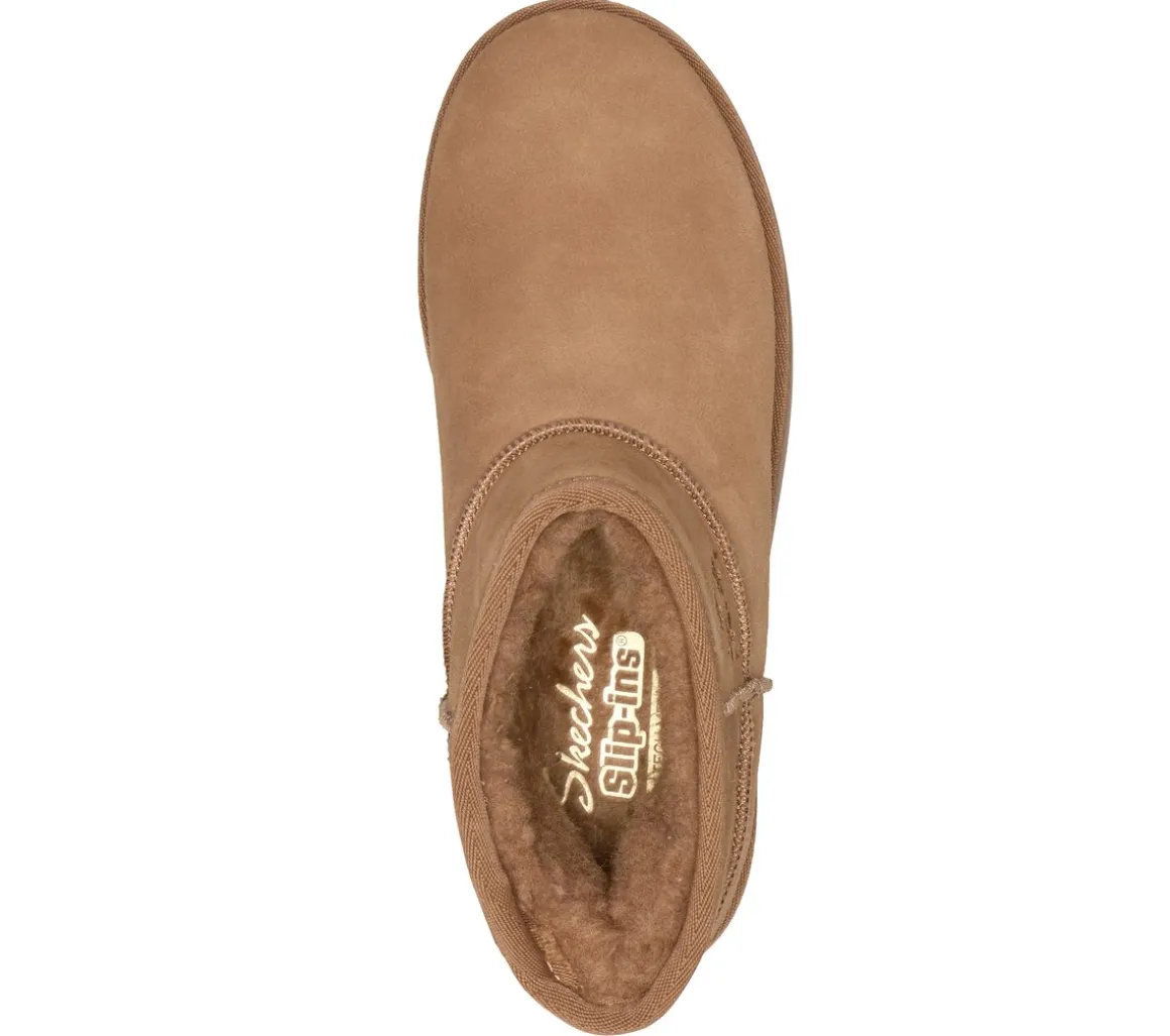 Skechers Slip-ins: Keep Cozy