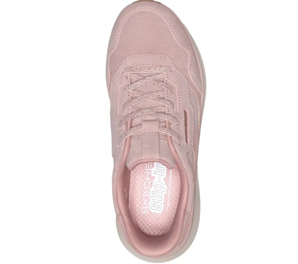 Skechers Slip-ins: Montecito - Simple Affection