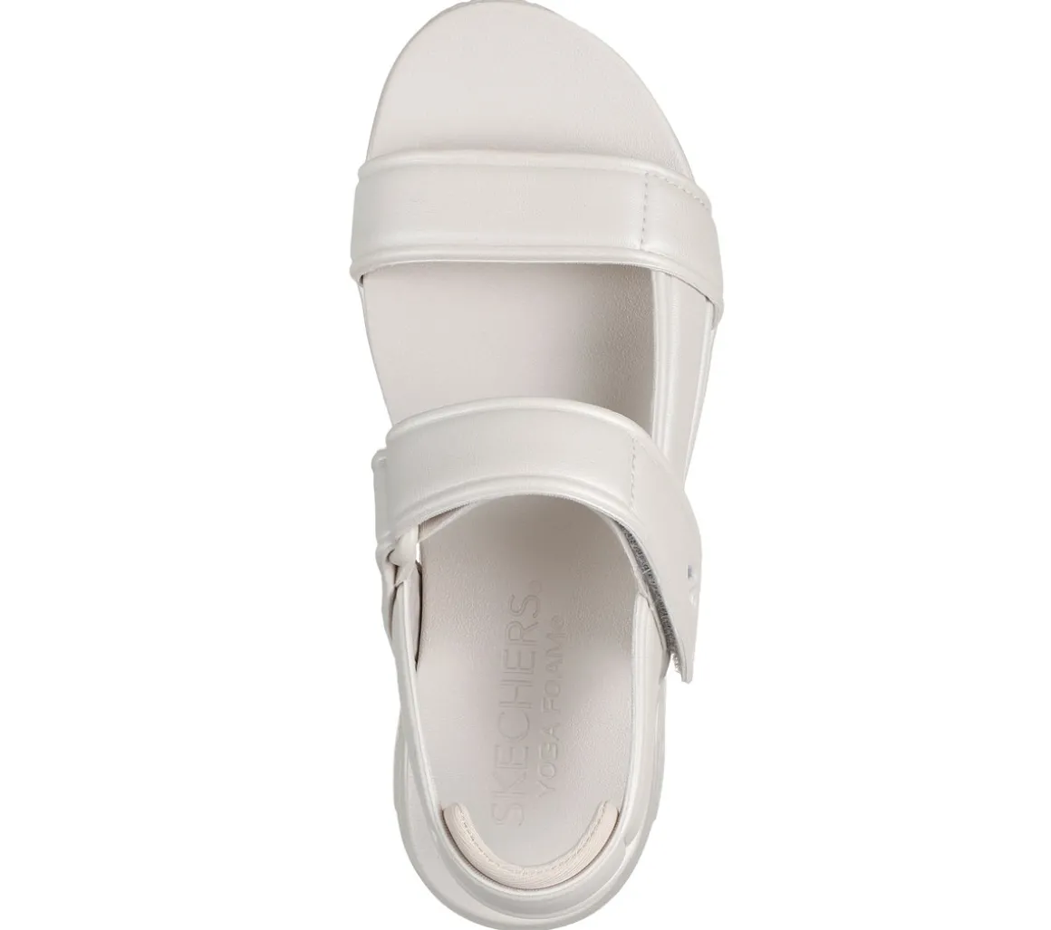 UNO Sandal - Basically Pretty